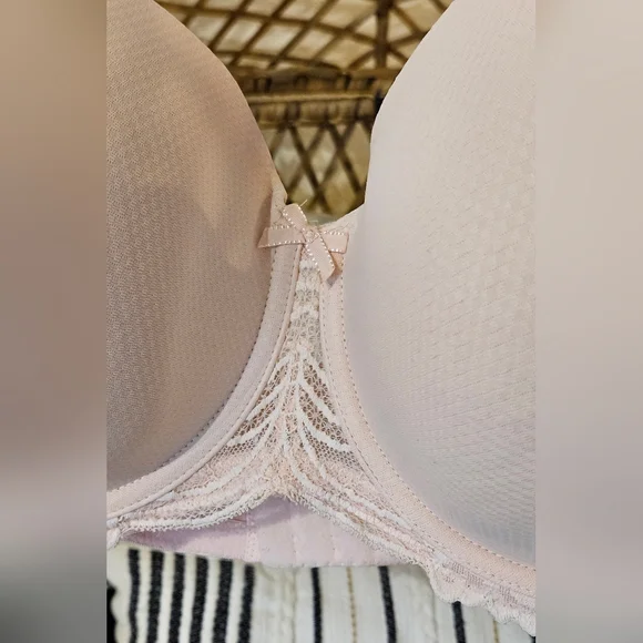 Déesse Bra - Picture 2 of 6